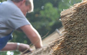 professional Willards Hill thatchers